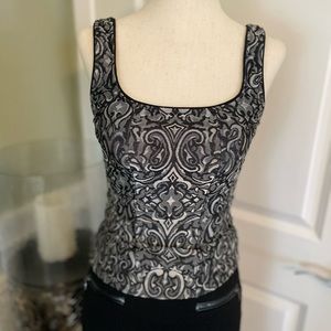 Corset style cami w geometric print